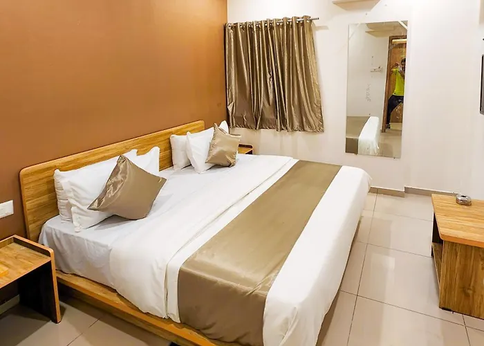 Hotel Nova Shine Rajkot